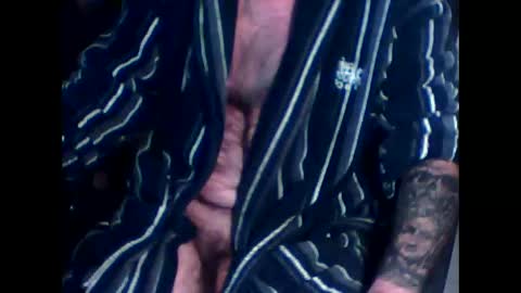 Snapshot of mauni1964 chatting on January 18, 2:26 am mauni1964 online show from January 18, 2:26 am