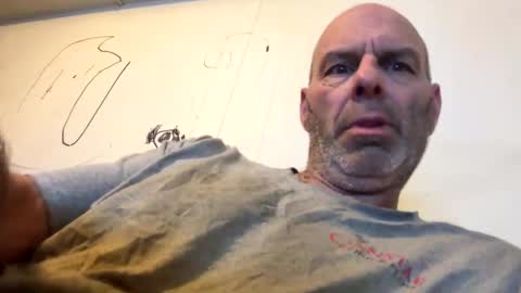 Snapshot of maverick7000 chatting on January 14, 6:45 am maverick7000 online show from January 14, 6:45 am