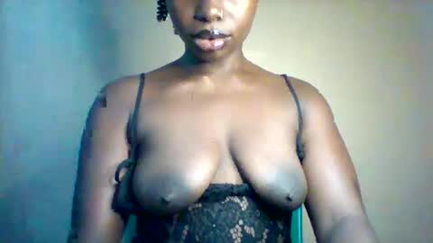 Snapshot of maverlous_pussy900 chatting on March 2, 11:06 am Maverlous pussy online show from March 2, 11:06 am