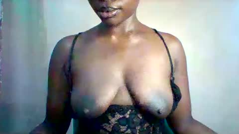 Snapshot of maverlous_pussy900 chatting on March 13, 1:51 pm Maverlous pussy online show from March 13, 1:51 pm