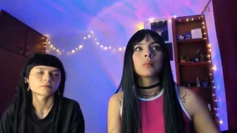 Snapshot of mavimist_ chatting on January 17, 3:11 am mavimist_ online show from January 17, 3:11 am