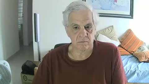 Snapshot of max_2017 chatting on December 16, 8:37 pm max_2017 online show from December 16, 8:37 pm