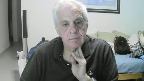 Snapshot of max_2017 chatting on October 2, 1:12 am max_2017 online show from October 2, 1:12 am