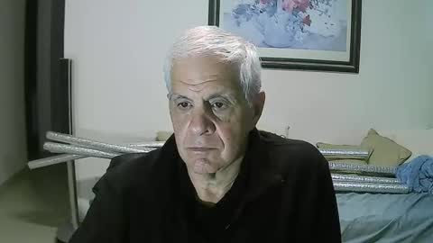 Snapshot of max_2017 chatting on October 29, 2:47 am max_2017 online show from October 29, 2:47 am