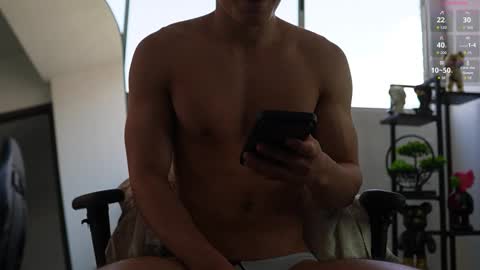 Snapshot of max_cortes1_ chatting on October 25, 4:46 pm 60 OFF ON MY OF ONLY FOR TODAY online show from October 25, 4:46 pm