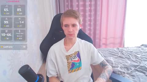 Max Gen with tats 24years  And Ethan without tats 20 years online show from January 21, 12:07 pm