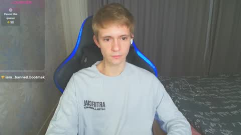 Max Gen with tats 24years  And Ethan without tats 20 years online show from January 28, 8:04 pm