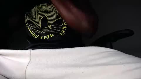 MAX online show from February 8, 3:26 pm