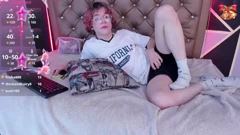 Snapshot of max_lover1 chatting on January 8, 12:28 am Max lover1 online show from January 8, 12:28 am