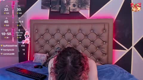 Snapshot of max_lover1 chatting on January 8, 9:44 pm Max lover1 online show from January 8, 9:44 pm