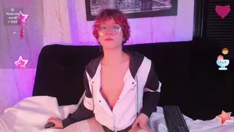 Snapshot of max_lover1 chatting on February 12, 3:38 pm Max lover1 online show from February 12, 3:38 pm