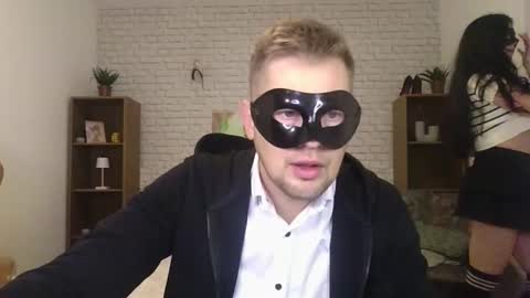 Snapshot of max_mila_888 chatting on September 25, 7:23 am Max Aliya online show from September 25, 7:23 am