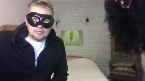 Snapshot of max_mila_888 chatting on September 29, 7:35 am Max Aliya online show from September 29, 7:35 am