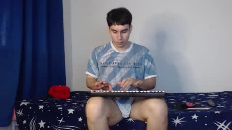 Snapshot of max_snow1616 chatting on February 25, 3:21 pm max_snow1616 online show from February 25, 3:21 pm