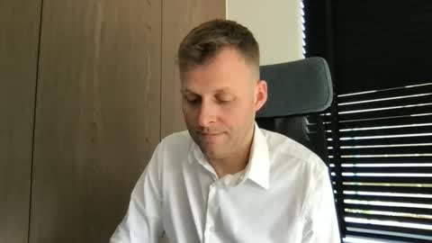 Max take off clothes online show from March 12, 12:55 pm