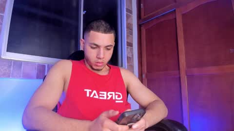 max_valiant1 online show from January 12, 12:05 am