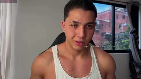 Snapshot of max_valiant1 chatting on July 2, 8:48 pm max_valiant1 online show from July 2, 8:48 pm