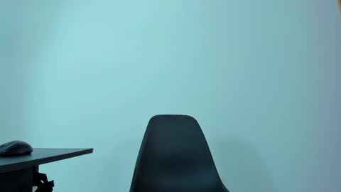 Snapshot of max_wild01 chatting on June 4, 6:03 pm MAX online show from June 4, 6:03 pm