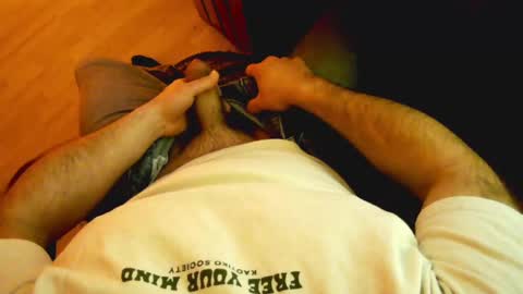 Snapshot of maxcamlove chatting on December 25, 1:20 am maxcamlove online show from December 25, 1:20 am