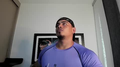 Snapshot of maxcarther chatting on July 2, 9:21 pm Maxcarther online show from July 2, 9:21 pm