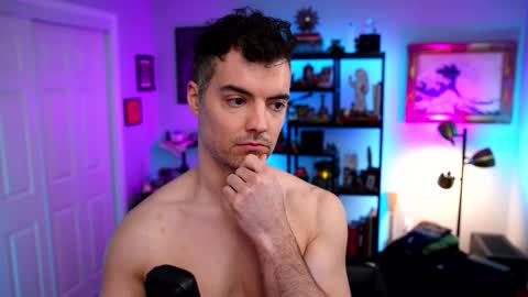 Max Hughes online show from February 20, 6:26 am