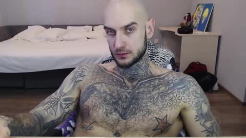 Snapshot of maxi_foxxx chatting on March 12, 5:46 am Maximus Fox online show from March 12, 5:46 am