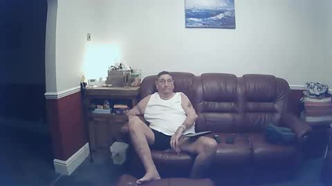 Snapshot of maxi_johnes chatting on December 29, 8:37 pm MAX online show from December 29, 8:37 pm