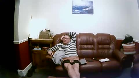 Snapshot of maxi_johnes chatting on January 9, 12:25 am MAX online show from January 9, 12:25 am