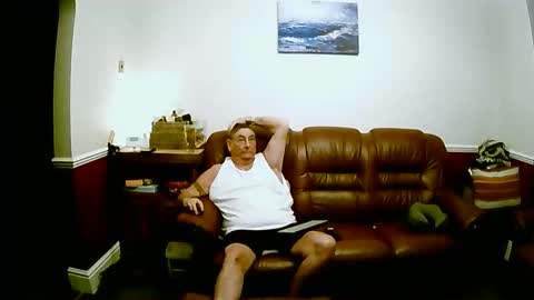 Snapshot of maxi_johnes chatting on January 9, 9:16 pm MAX online show from January 9, 9:16 pm