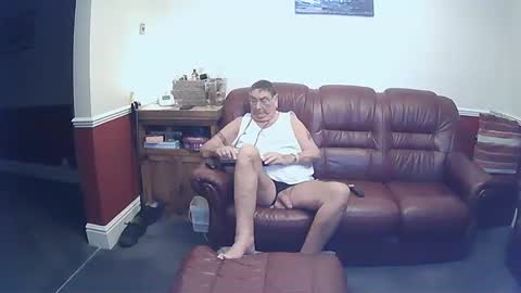 Snapshot of maxi_johnes chatting on January 14, 9:41 pm MAX online show from January 14, 9:41 pm