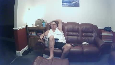 Snapshot of maxi_johnes chatting on January 21, 1:08 am MAX online show from January 21, 1:08 am