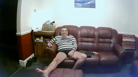 Snapshot of maxi_johnes chatting on January 25, 1:10 am MAX online show from January 25, 1:10 am