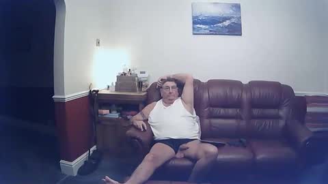 Snapshot of maxi_johnes chatting on February 9, 8:56 pm MAX online show from February 9, 8:56 pm