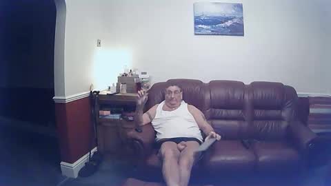 Snapshot of maxi_johnes chatting on February 9, 11:57 pm MAX online show from February 9, 11:57 pm