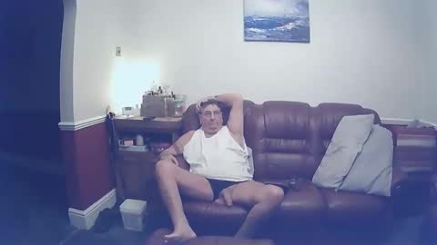 Snapshot of maxi_johnes chatting on February 13, 10:54 pm MAX online show from February 13, 10:54 pm