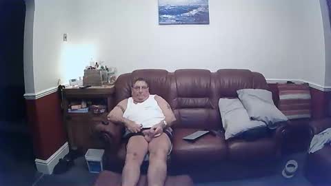 Snapshot of maxi_johnes chatting on February 21, 1:00 am MAX online show from February 21, 1:00 am