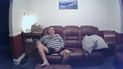 Snapshot of maxi_johnes chatting on February 22, 10:20 pm MAX online show from February 22, 10:20 pm