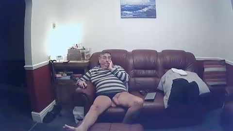 Snapshot of maxi_johnes chatting on February 26, 9:48 pm MAX online show from February 26, 9:48 pm