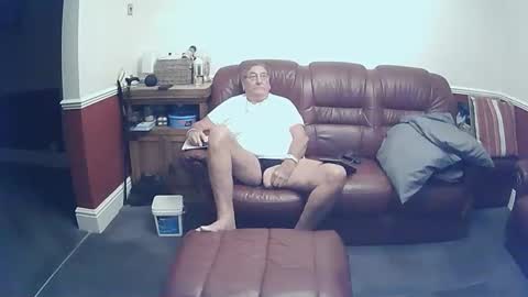 Snapshot of maxi_johnes chatting on September 11, 9:48 pm MAX online show from September 11, 9:48 pm