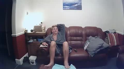 Snapshot of maxi_johnes chatting on September 14, 10:31 pm MAX online show from September 14, 10:31 pm