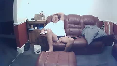 Snapshot of maxi_johnes chatting on September 19, 9:37 pm MAX online show from September 19, 9:37 pm