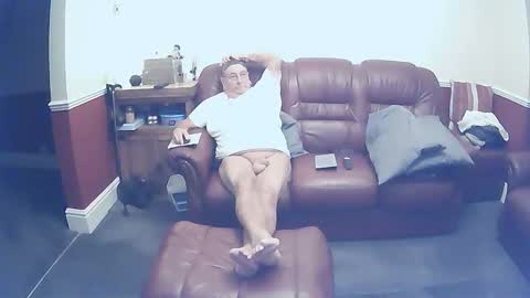 Snapshot of maxi_johnes chatting on October 4, 10:08 pm MAX online show from October 4, 10:08 pm