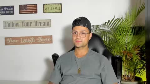 MAXI      online show from April 23, 5:41 am