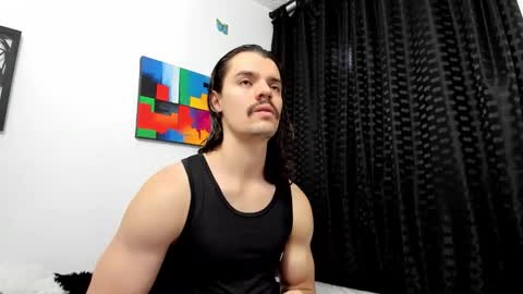 Snapshot of maxi_styles chatting on October 2, 11:34 pm Alex online show from October 2, 11:34 pm