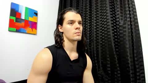 Snapshot of maxi_styles chatting on October 16, 8:32 pm Alex online show from October 16, 8:32 pm