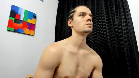 Snapshot of maxi_styles chatting on November 2, 11:40 pm Alex online show from November 2, 11:40 pm