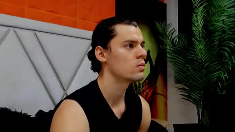 Snapshot of maxi_styles chatting on February 18, 11:39 am Alex online show from February 18, 11:39 am