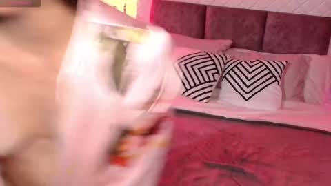 Snapshot of maxianomal chatting on March 16, 5:02 am Max online show from March 16, 5:02 am