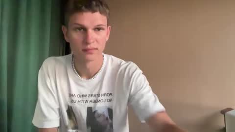 Snapshot of maxim_burn chatting on December 17, 11:16 am maxim burn online show from December 17, 11:16 am