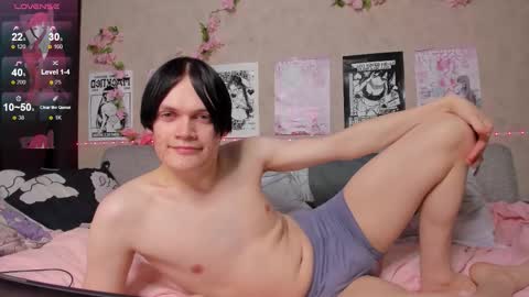 Max online show from March 3, 7:09 pm